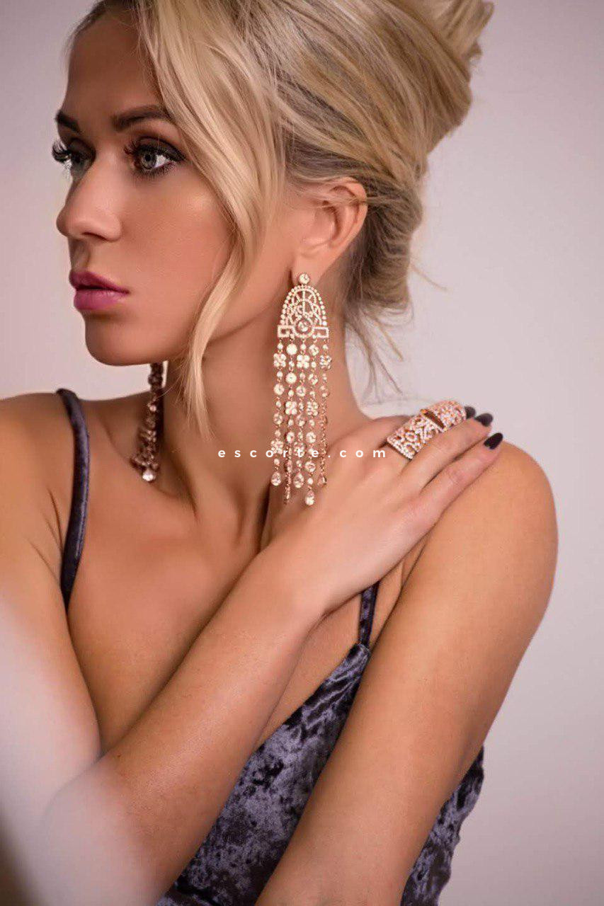 recherche grosse pute Girl escort Nice KATALEYA